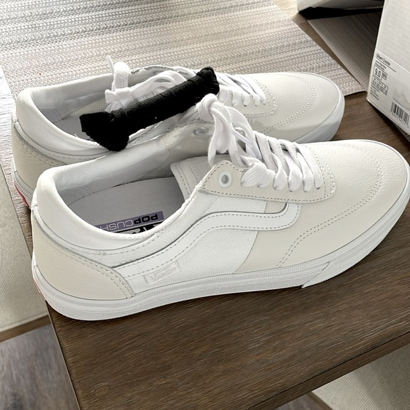 All White Vans - Picture 5 of 6